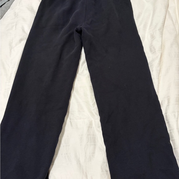 TNA Aritiza Cozy Fleece Sweatpants in Black size small - Picture 2 of 3